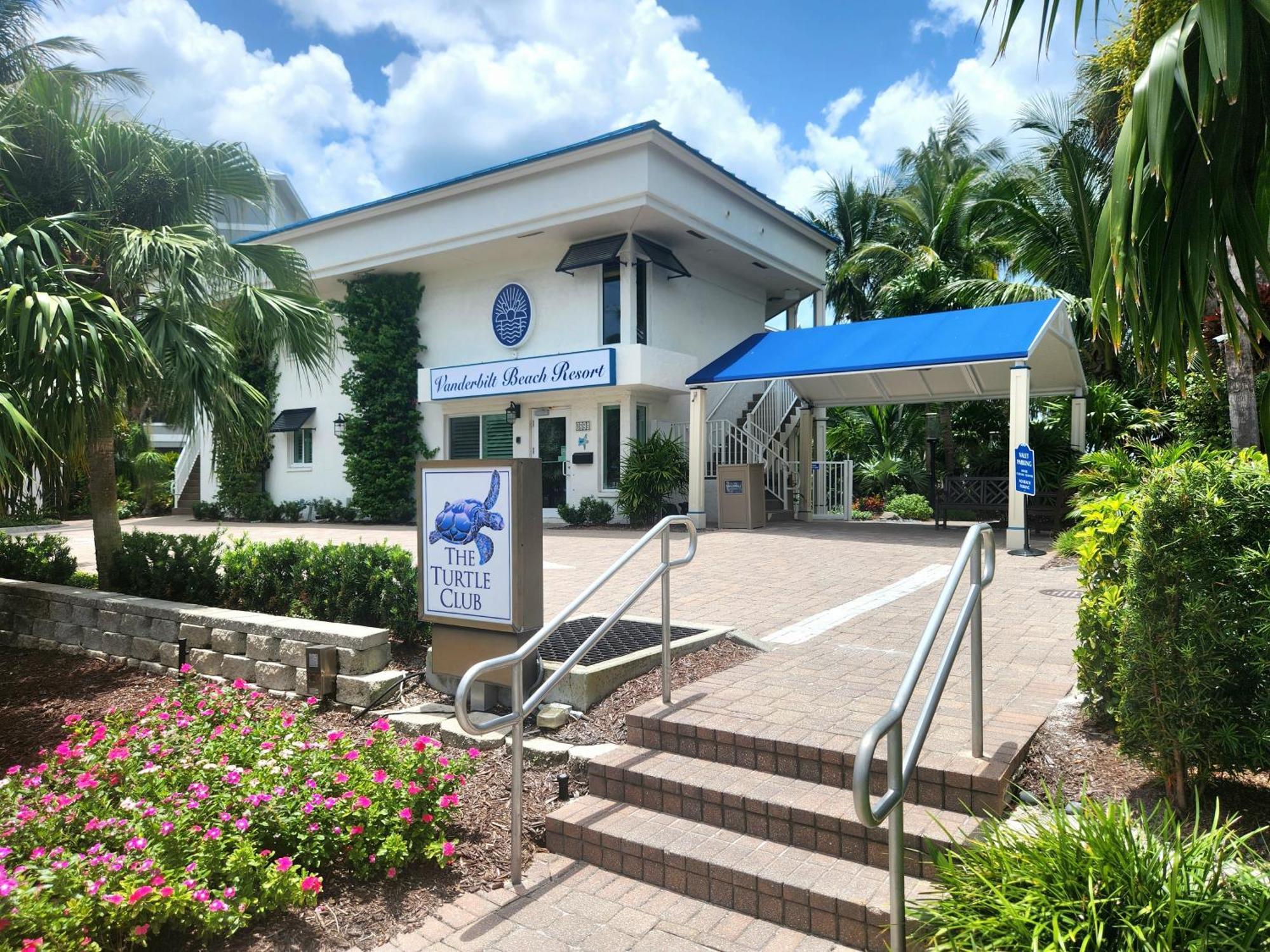 Vanderbilt 3* Naples Park